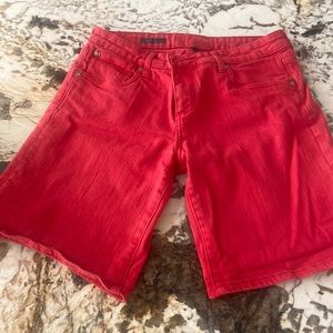 KUT size 6 Red jean shorts